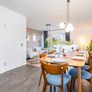 Neu - Frisches & Gemuetliches Design Mit Bbq, Garten & Arbeitsplatz Ferienhaus